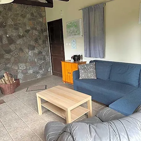 Hotel Zurawia Laka